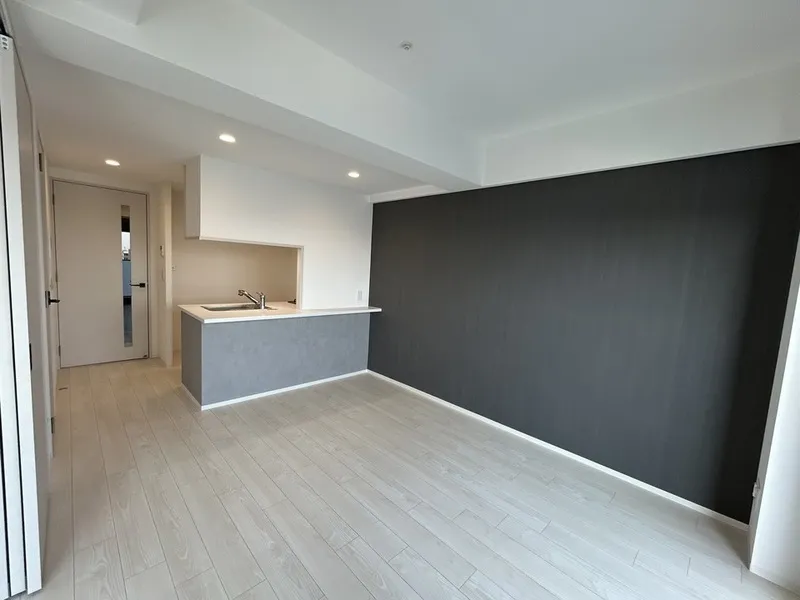 Bayside Park Osaka South Residence - Interior - ["Flooring", "Wood", "Floor"]