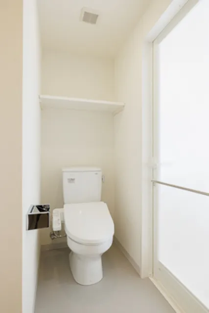 MA Tsukishima - Interior - ["Toilet seat", "Toilet", "Flooring"]