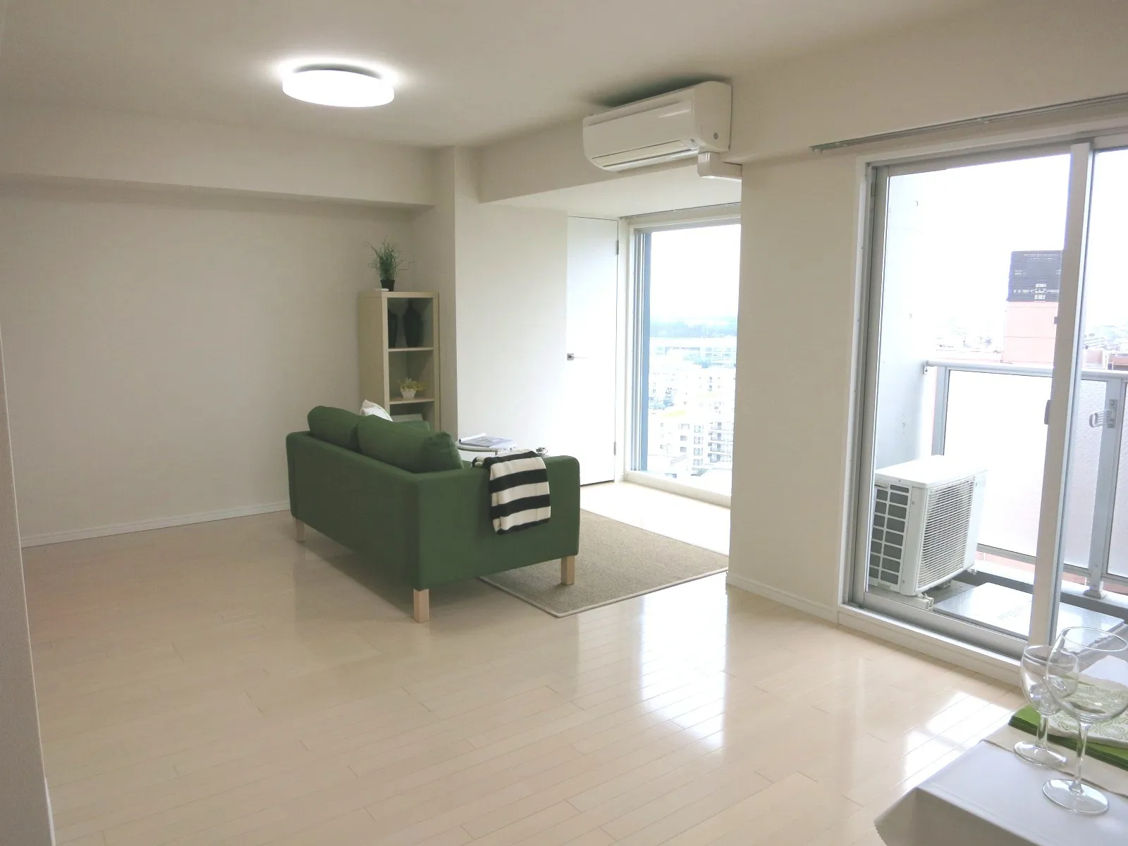 Will Terrace Chitose Karasuyama - Interior - ["Property", "Couch", "Fixture"]