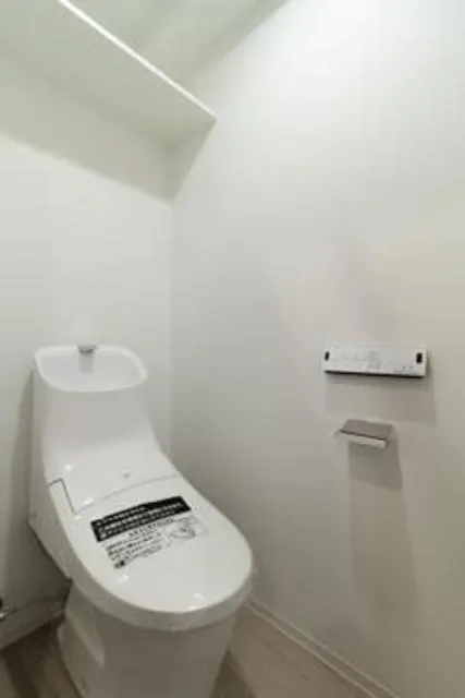 Felice Yoyogi Park - Interior - ["Toilet seat", "Property", "Bathroom"]