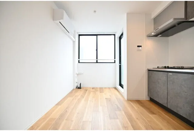 False Class Takadanobaba - Interior - ["Flooring", "Floor", "Wood flooring"]