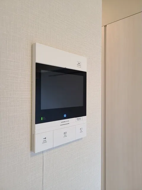 Comforia Higashioi I - Interior - ["Television", "Rectangle", "Home appliance"]