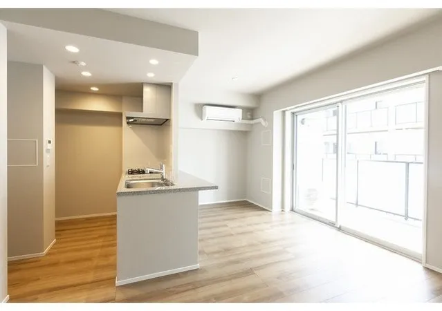 LIBR GRANT Nishi Shinjuku WEST - Interior - ["Apartment", "Floor", "Flooring"]