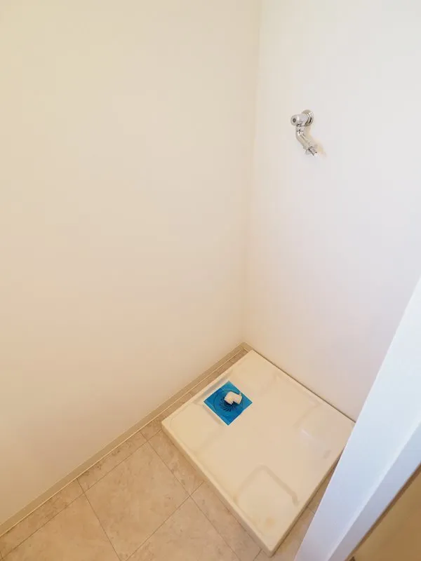 RESIDIA Negishi - Interior - ["Floor", "Flooring", "Beige"]