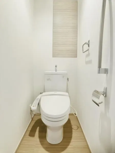 Brillia Mare Ariake Tower & Garden - Interior - ["Toilet seat", "Bathroom", "Toilet"]