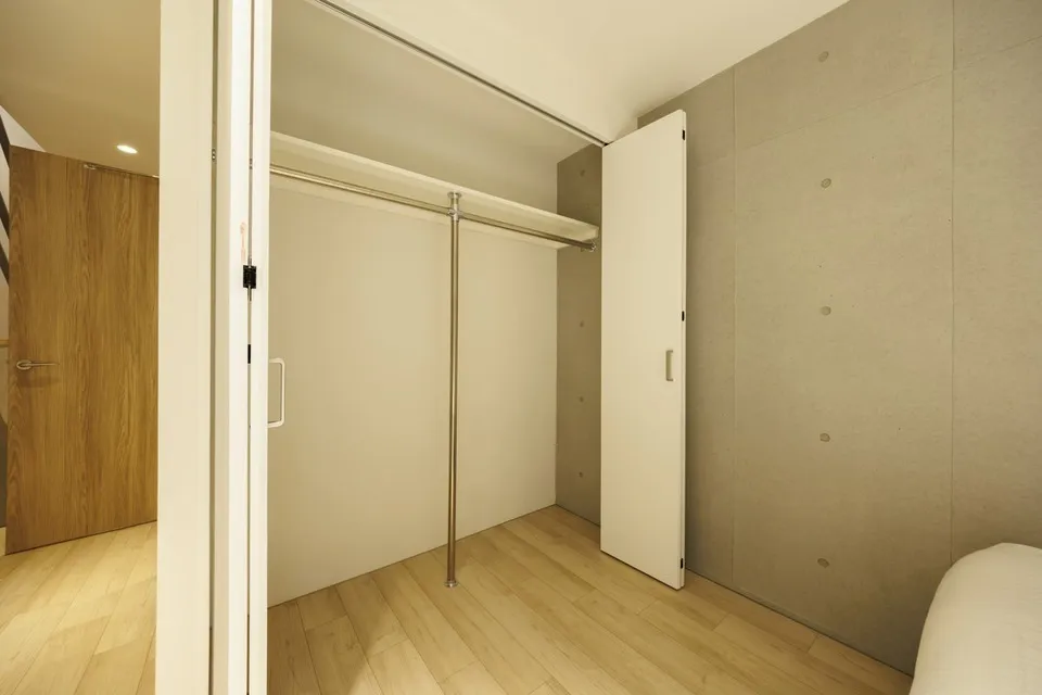 Hmlet Nakano Honcho - Interior - ["Flooring", "Floor", "Wood flooring"]