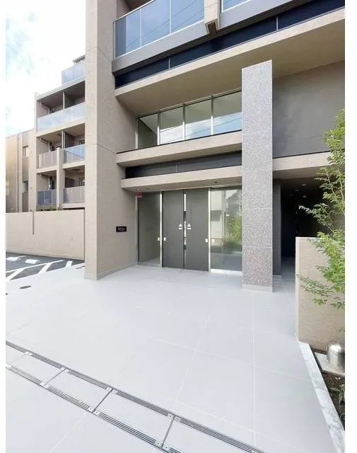 Belle Face Sangenjaya - Exterior - ["Silver", "Tile Flooring", "Balcony"]