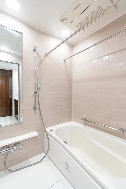 Millea Court Ginza Premier - Interior - ["Bathroom", "Plumbing fixture", "Flooring"]