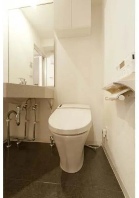 K's Kojimachi - Interior - ["Plumbing fixture", "Bathroom sink", "Tap"]