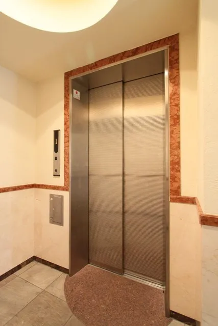 Chambreeze Ochanomizu - Exterior - []