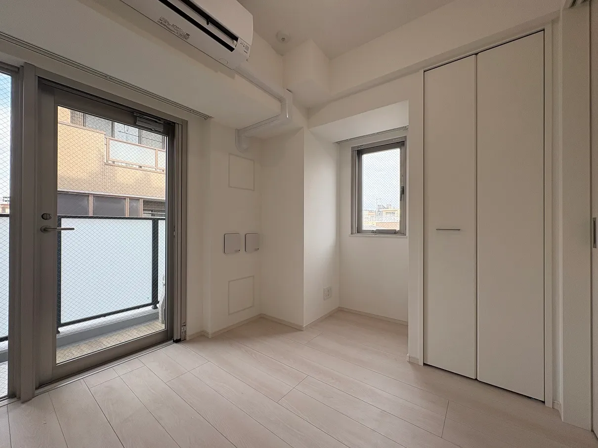 Gran Casa Sumiyoshi III - Interior - ["Flooring", "Floor", "Interior design"]