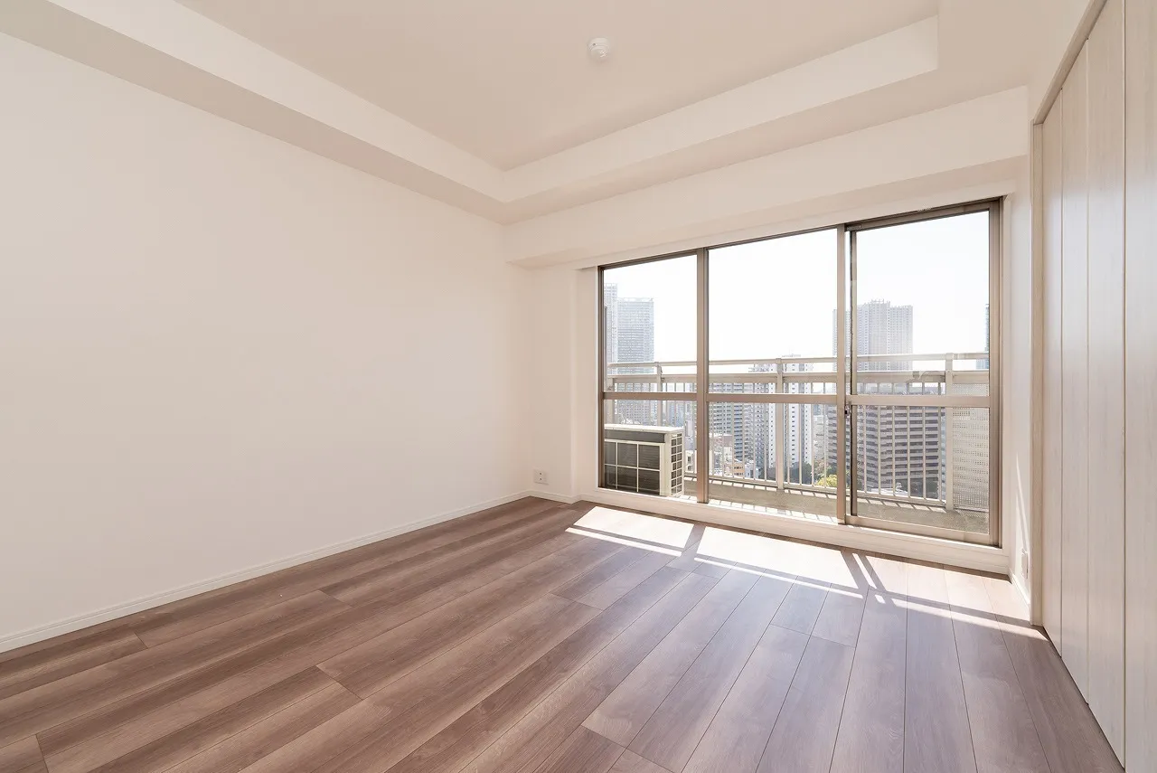 Platine Tamachi - Interior - ["Wood flooring", "Flooring", "Floor"]