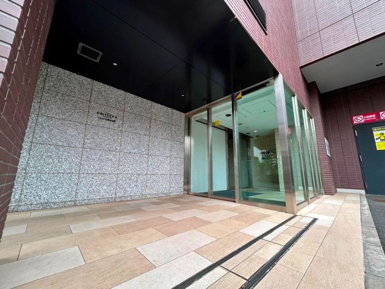 Emily Shakujii Park - Exterior - ["Apartment", "Wood flooring"]