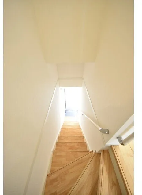 Prendre Higashi Shinjuku - Interior - ["Wood", "Flooring", "Floor"]