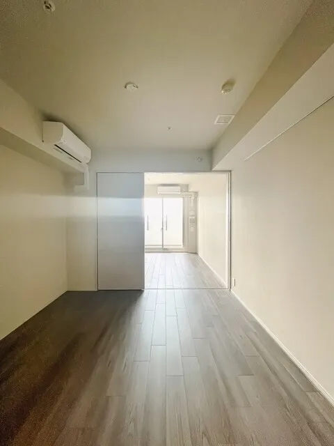 Royal Parks Ariake - Interior - ["Flooring", "Floor", "Wood"]