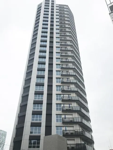 Park Court Nogizaka The Tower - Exterior - ["Skyscraper", "Building", "Sky"]