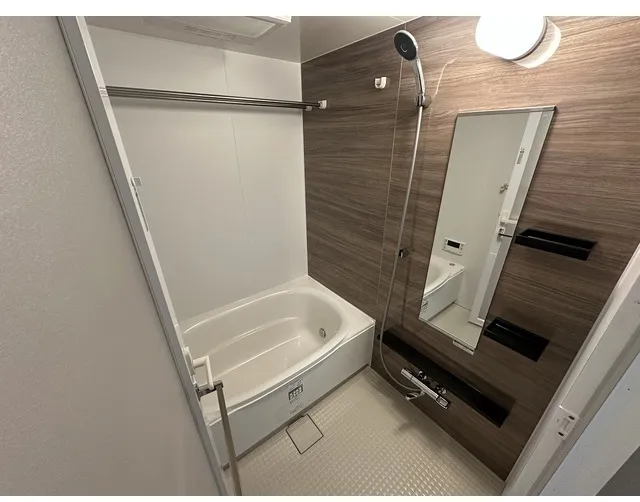 Wellis Urban Sumiyoshi East - Interior - ["Flooring", "Floor", "Plumbing fixture"]
