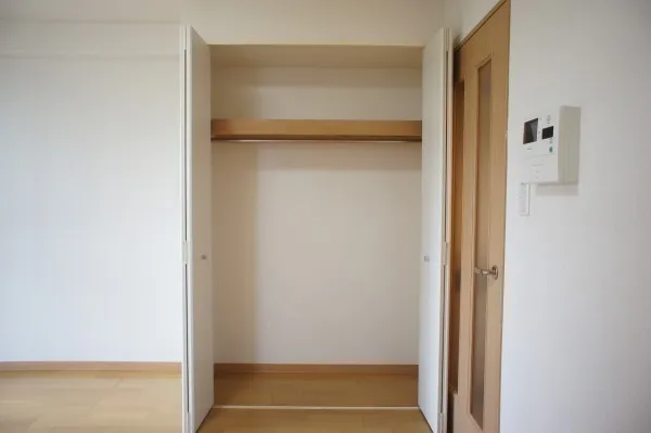 Sereno Shinagawa - Interior - ["Flooring", "Floor", "Wall"]