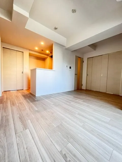 RESIDIA Itabashi Honmachi Place - Interior - ["Flooring", "Floor", "Wood flooring"]