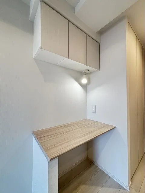 Comforia Liv Osaki - Interior - ["Wall", "Wood", "Flooring"]