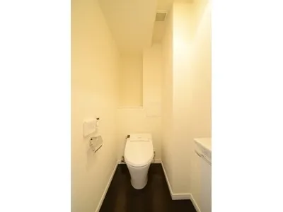 KDX Residence Togoshi - Interior - Washlet Toilet