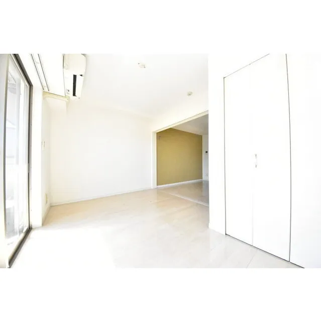 Ravient Asakusa Kototoi - Interior - ["Fixture", "Cabinetry", "Wood"]