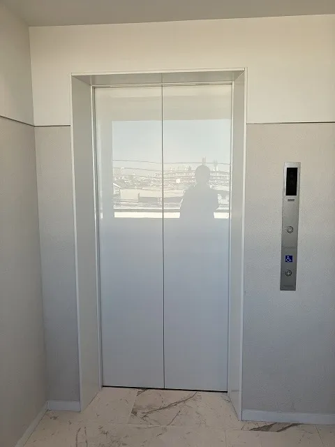 SOCIETY ASAGAYA - Other - ["Flooring", "Floor", "Glass"]