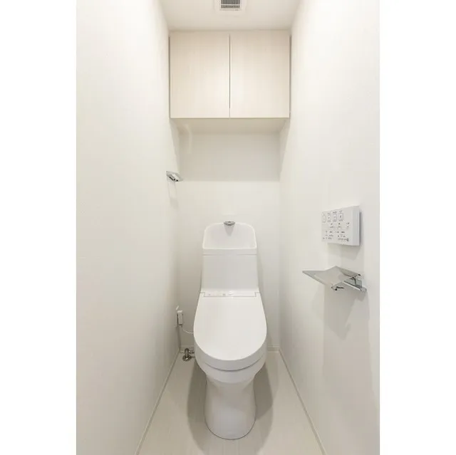 Orchid Residence Ueno Inaricho - Interior - ["Toilet", "Toilet seat", "Property"]