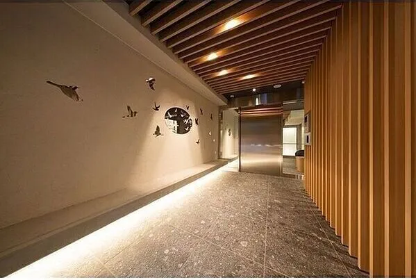 Lefond Progres Yotsuya - Exterior - ["Rectangle", "Floor", "Flooring"]