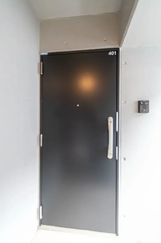 HW.HILLS (Shinohashi) - Interior - ["Door", "Door handle", "Floor"]