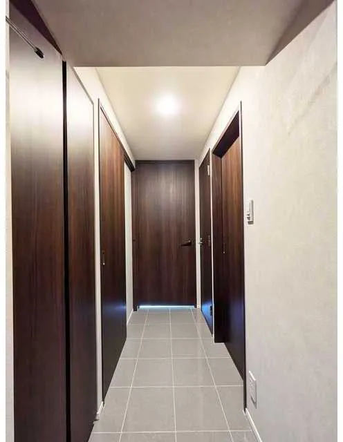 Stylio Meguro Ohashi HILLSIDE - Interior - ["Door", "Fixture", "Building"]