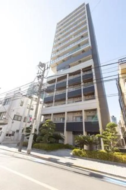 Revista Shirokane-Takanawa - Exterior - ["Building", "Plant", "Sky"]