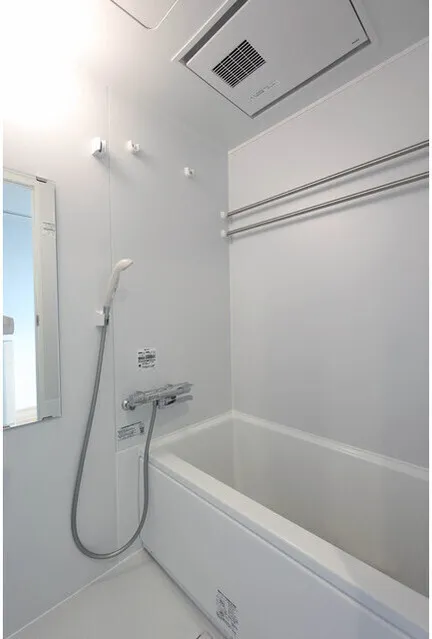 Rosewood Heights Monzen Nakamachi - Interior - ["Plumbing fixture", "Flooring", "Bathroom"]