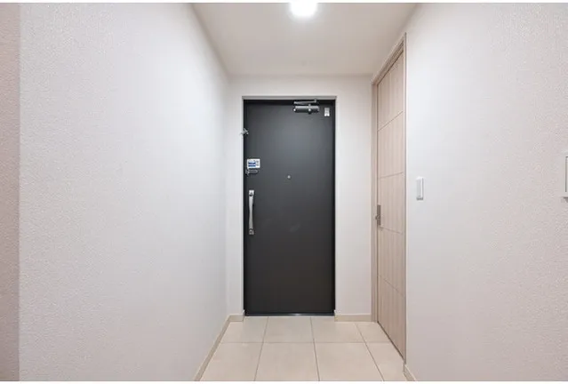 BPR Residence Mita Isaragozaka - Interior - ["Flooring", "Floor", "Door"]