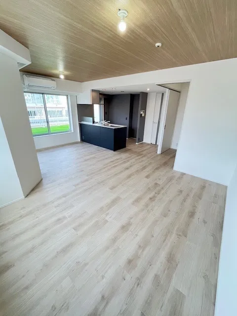 RESIDIA Tower Kami-Ikebukuro (Park Building) - Interior - ["Flooring", "Floor", "Wood"]