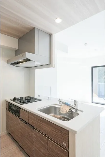 Comforia Liv Bunkyo Gokokuji - Interior - ["Kitchen", "Countertop", "Cabinetry"]