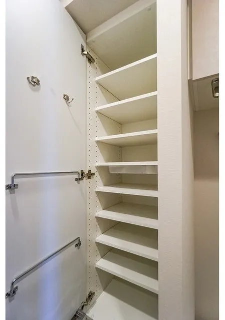 Lefond Progres Shinagawa Togoshi - Interior - ["Shelving", "Shelf", "Interior design"]