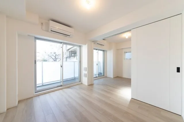 Proud Flat Sumida Hikifune - Interior - ["Building", "Property", "Window"]