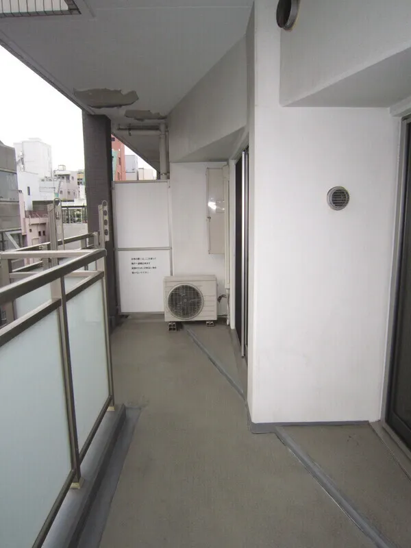 Epic Higashi Nihonbashi Residence - Interior - ["Floor", "Apartment", "Flooring"]