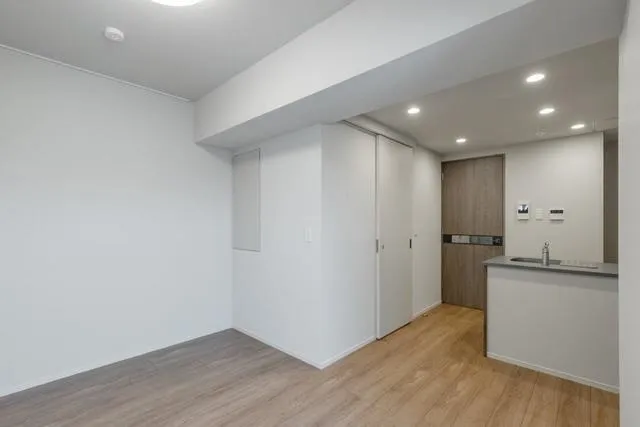 Urban Core Hatanodai - Interior - ["Flooring", "Floor", "Ceiling"]