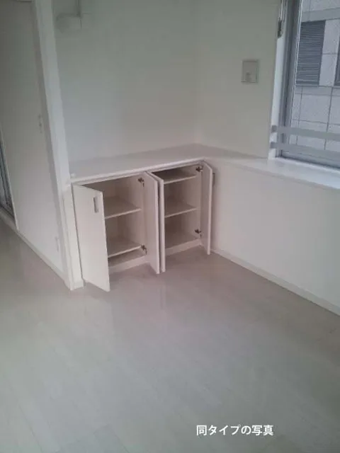 Comforia Ueno Hirokoji - Interior - ["Floor", "Property", "Room"]