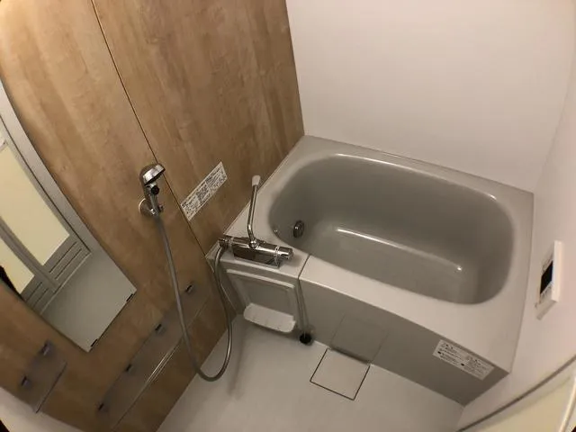 EMBELLIR Nakano Fujimicho - Interior - ["Bathtub", "Plumbing fixture", "Bathroom"]