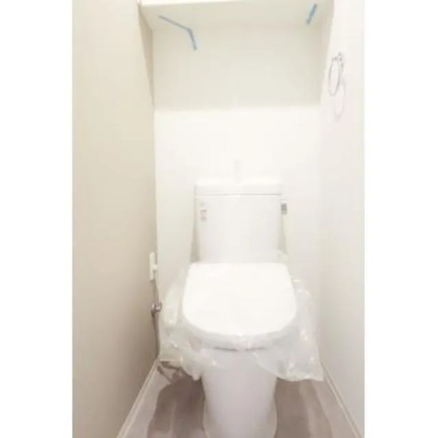 Urbanex Fukagawa Sumiyoshi - Interior - ["Toilet", "House", "Bathroom"]
