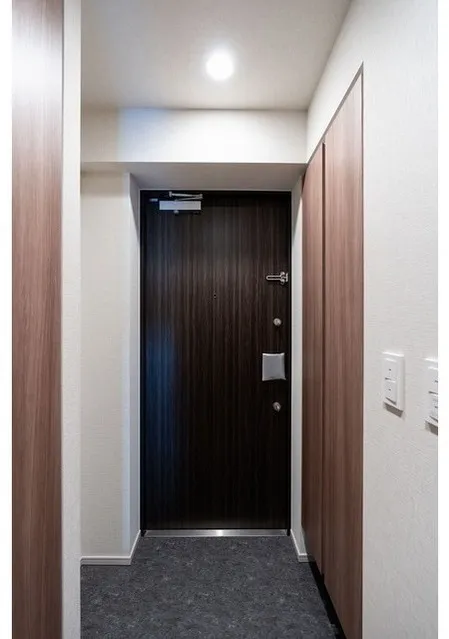 Livio Maison Asakusa Kaminarimon - Interior - ["Wood", "Flooring", "Floor"]
