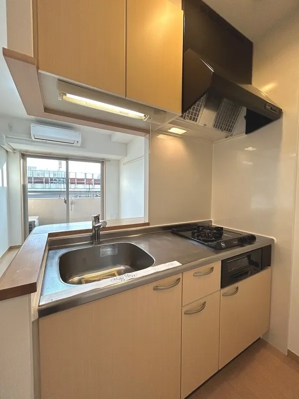 NST BuildingⅢ - Interior - ["Kitchen", "Kitchen Sink", "Major appliance"]