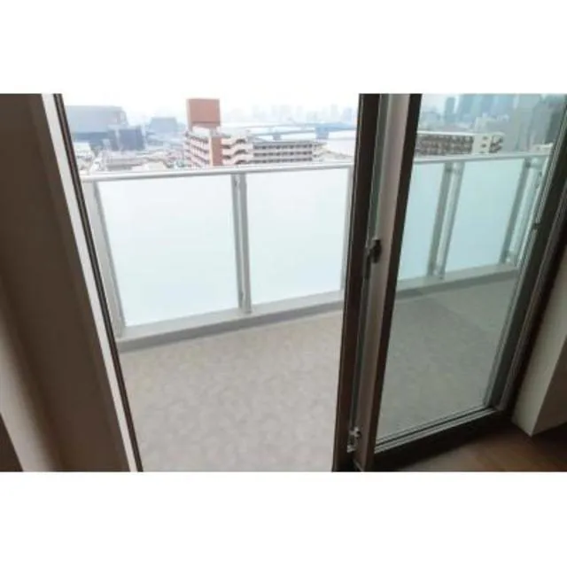 Rumireis Toyosu - Interior - ["Rectangle", "Fixture", "Wood"]