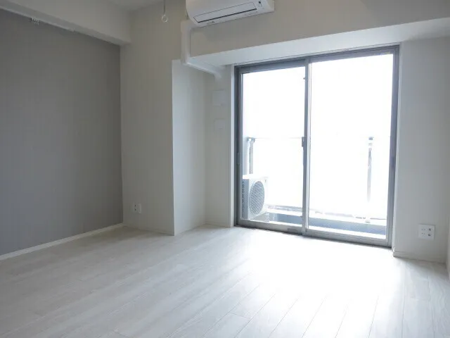 Le Fon Progres Ueno Park - Interior - ["Flooring", "Floor", "Apartment"]