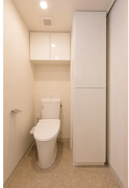 Hulic Itabashi - Interior - ["Toilet seat", "Flooring", "Floor"]
