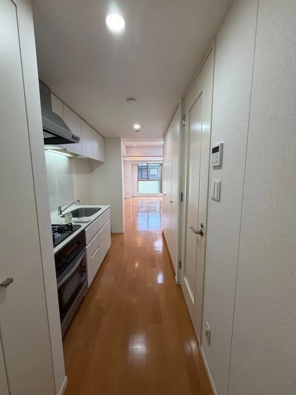 Grace Court Shirokane - Interior - ["Flooring", "Floor", "Apartment"]