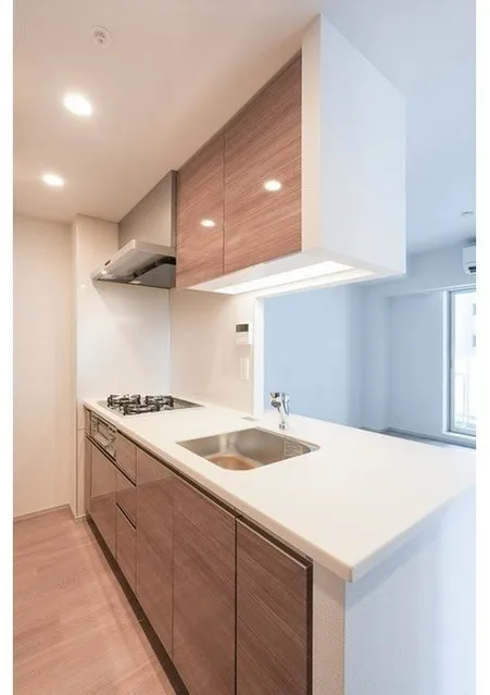 Comforia Higashiueno - Interior - ["Brown", "Tap", "Cabinetry"]